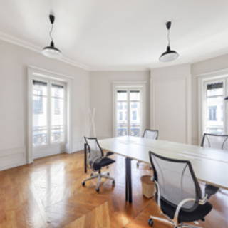 Espace indépendant 135 m² 16 postes Location bureau Rue de la République Lyon 69001 - photo 6